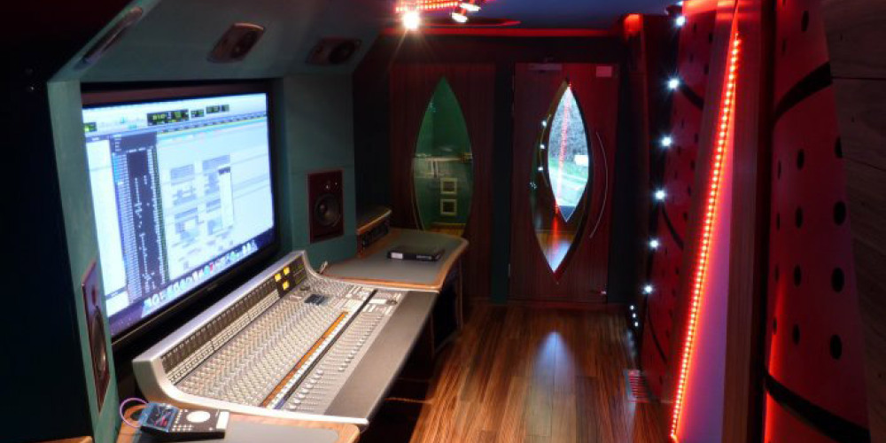 Mobile Studio