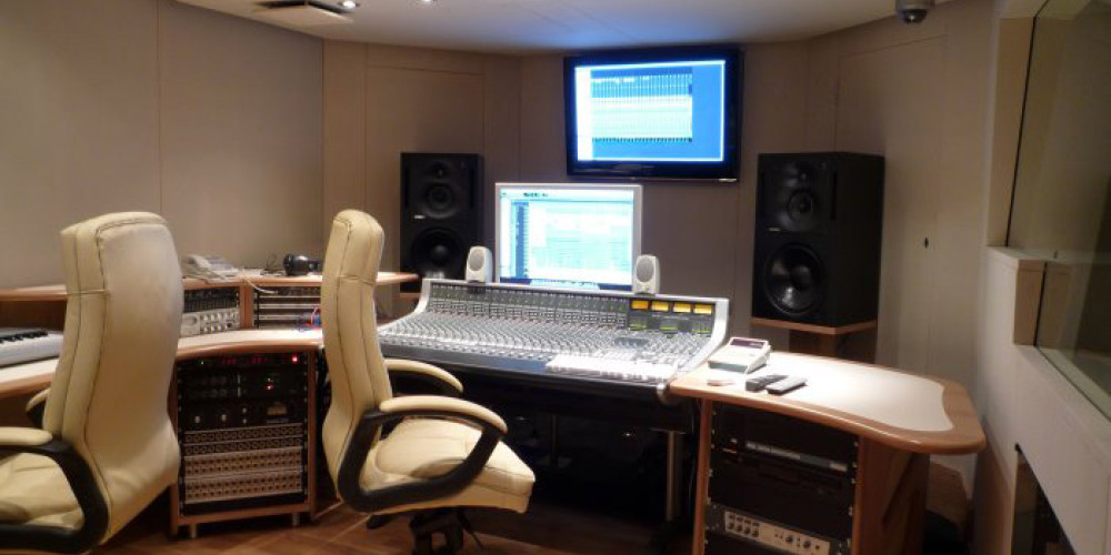 Studio 7